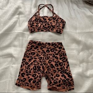 Leopard print gym set
